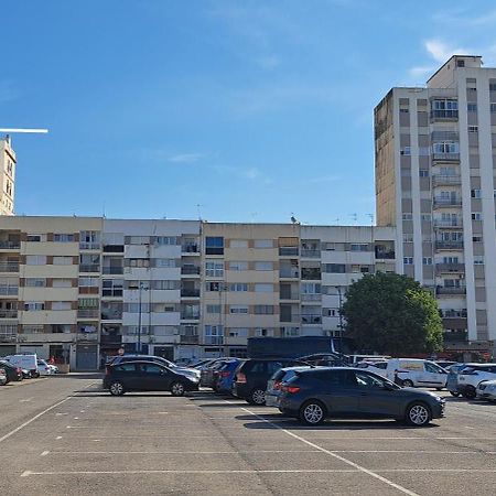 Piso Soleado Con Buena Ubicacion Apartment Vinaros Exterior photo