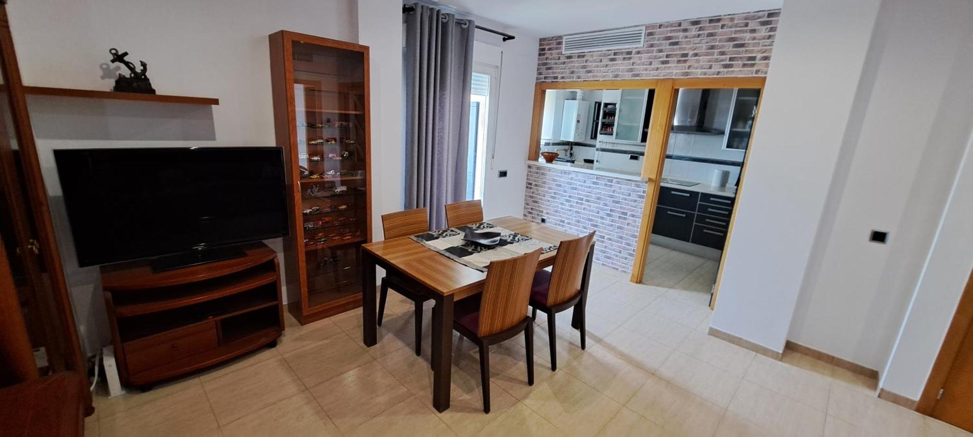 Piso Soleado Con Buena Ubicacion Apartment Vinaros Exterior photo