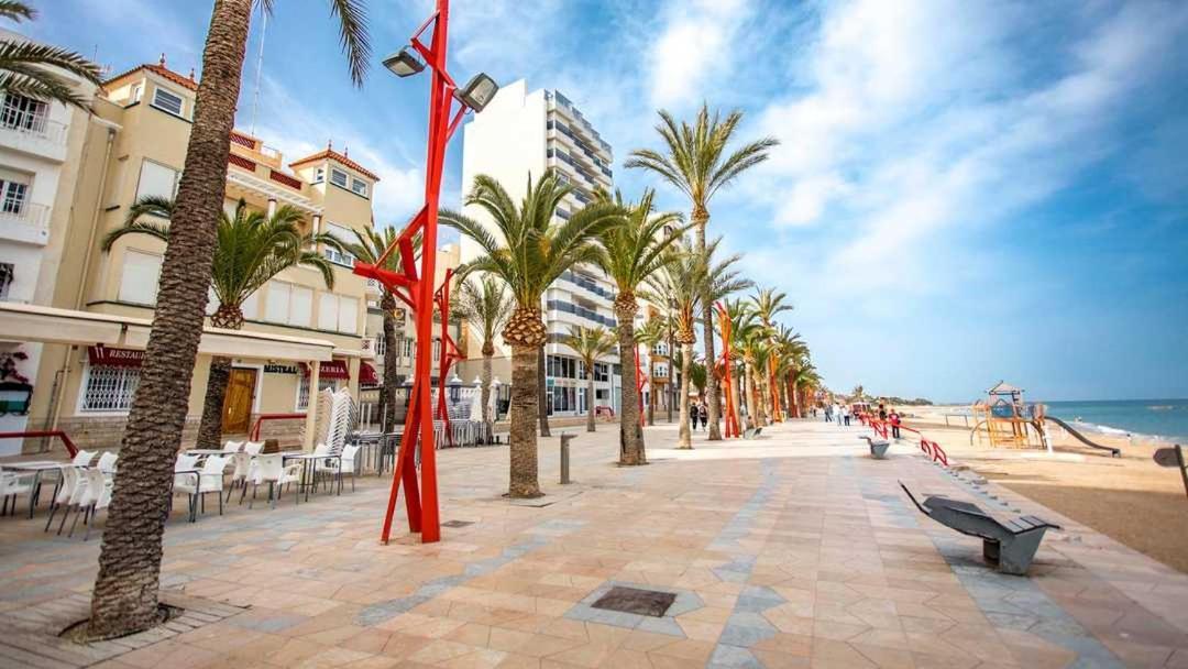 Piso Soleado Con Buena Ubicacion Apartment Vinaros Exterior photo